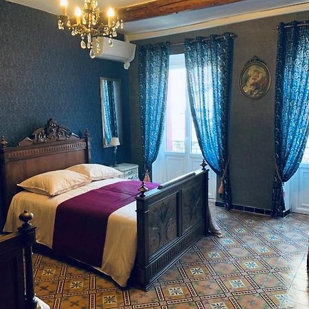 La Babayaga Bed and Breakfast Capestang Exteriör bild