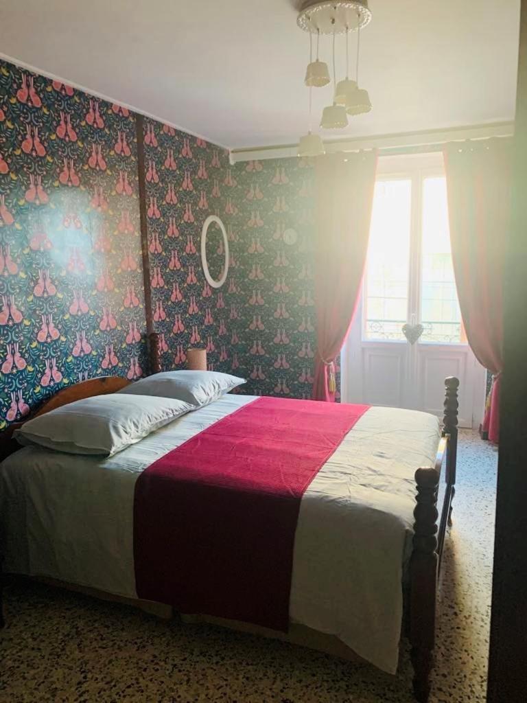 La Babayaga Bed and Breakfast Capestang Exteriör bild