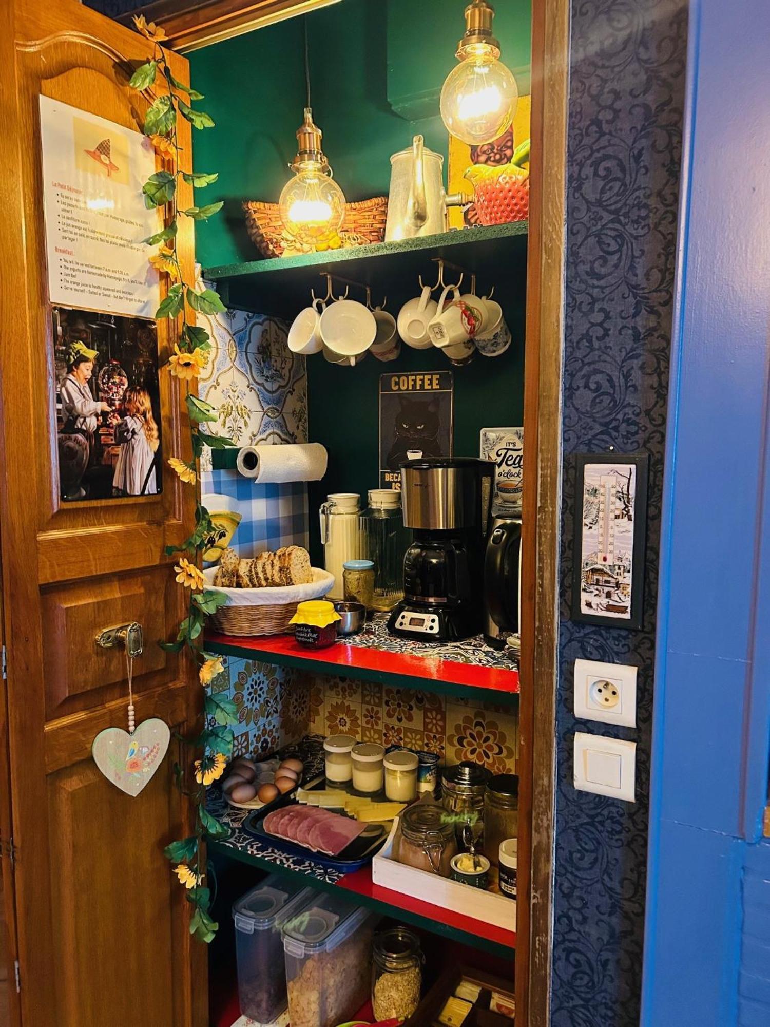 La Babayaga Bed and Breakfast Capestang Exteriör bild